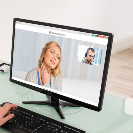 Patient en téléconsultation avec un médecin
